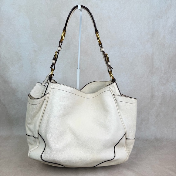 Prada Vitello Daino Antik Leather Hobo Shoulder Tote – Ivory - Picture 3 of 16